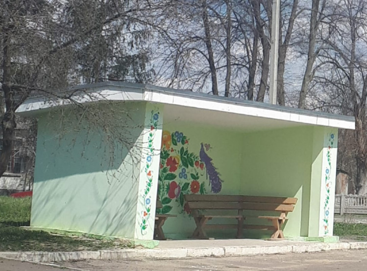 Рисунок на автобусной остановке в селе Пилява0 Немировской общины