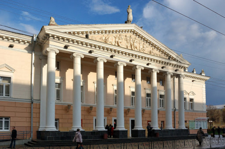 Театр імені Садовського у Вінниці