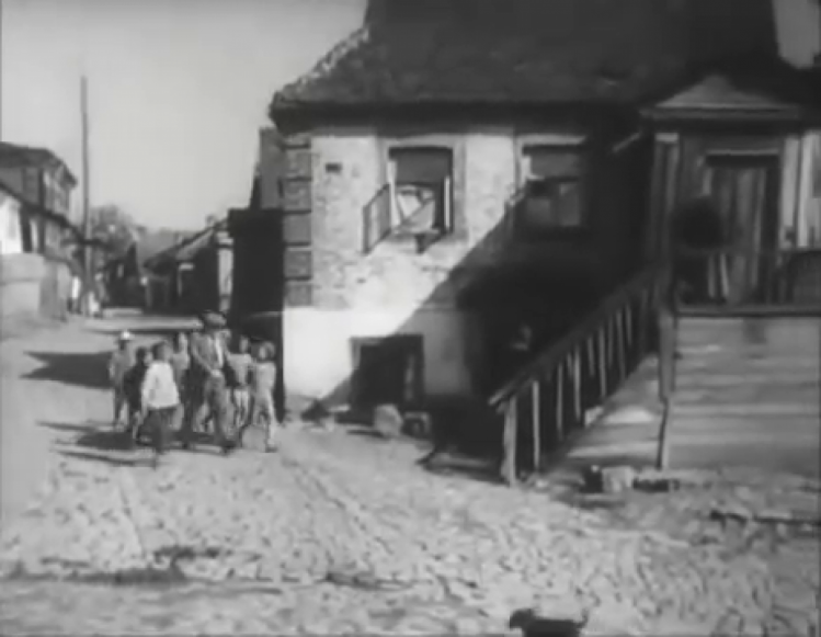 Кадр із фільму "Єврейське щастя", знятого у Вінниці 