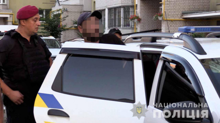 Затримали підозрюваного у підпалі квартири у Вінниці на вулиці Келецькій