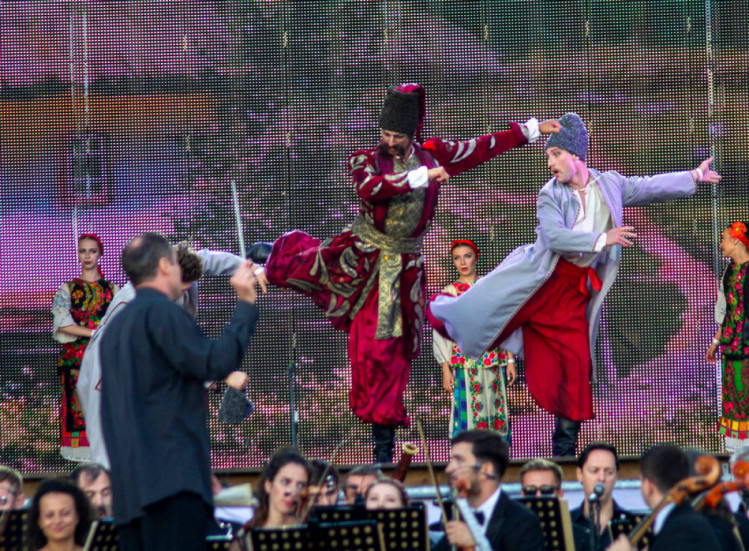 Тульчинский фестиваль. Сцена из балета Майская ночь