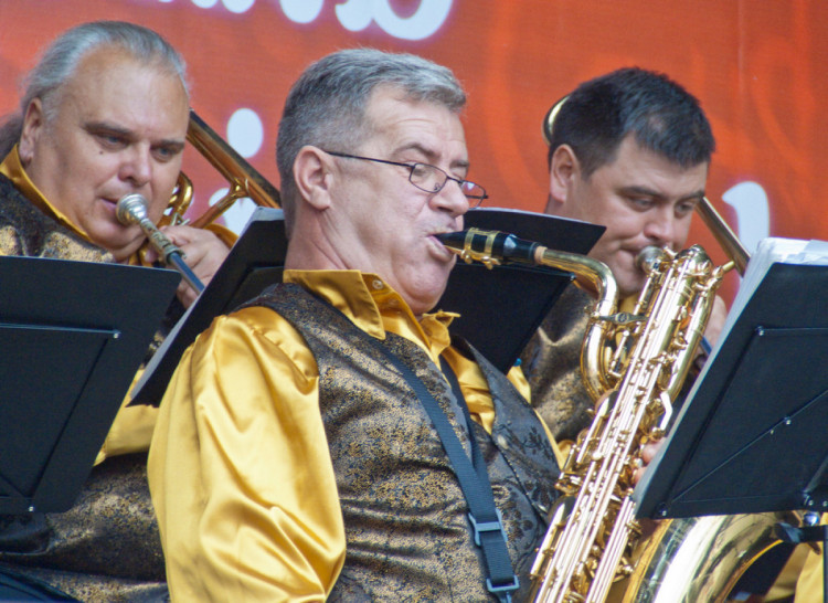 День города в Виннице, 2010 год. духовой оркестр