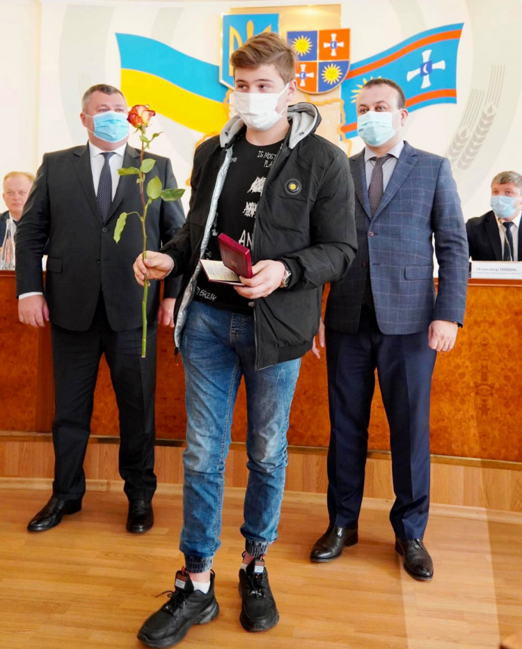 Жителю Вінниччини вручили медаль за врятоване життя