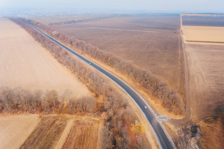 На Вінниччині завершили ремонт дороги між селищами Тростянець та Чечельник