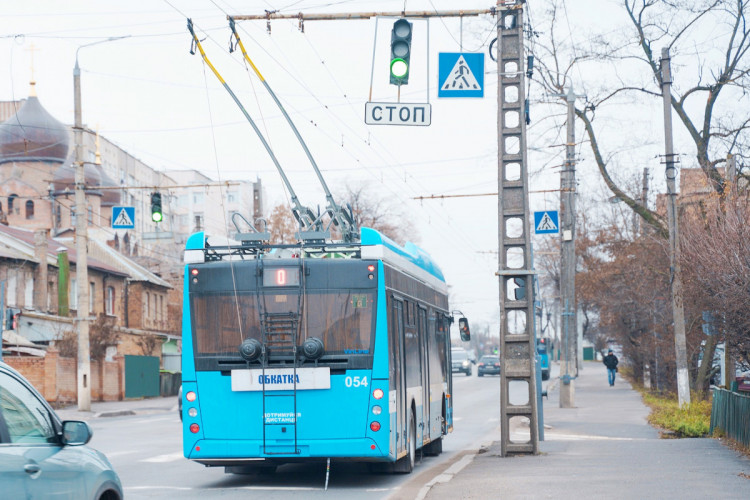 У Вінниці тестують восьмий тролейбус місцевого виробництва з автономним ходом VinLine