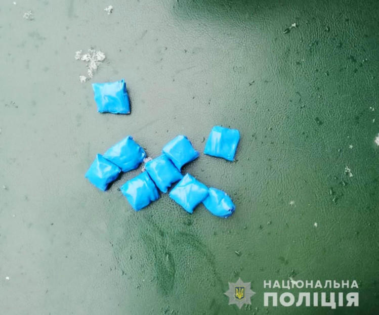 У Вінниці на вулиці Київській затримали 41-річного наркоторговця