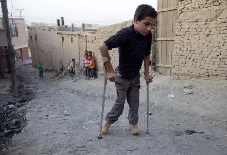 Афганістан - одна з небагатьох країн у світі, де поліомієліт є досі поширеним